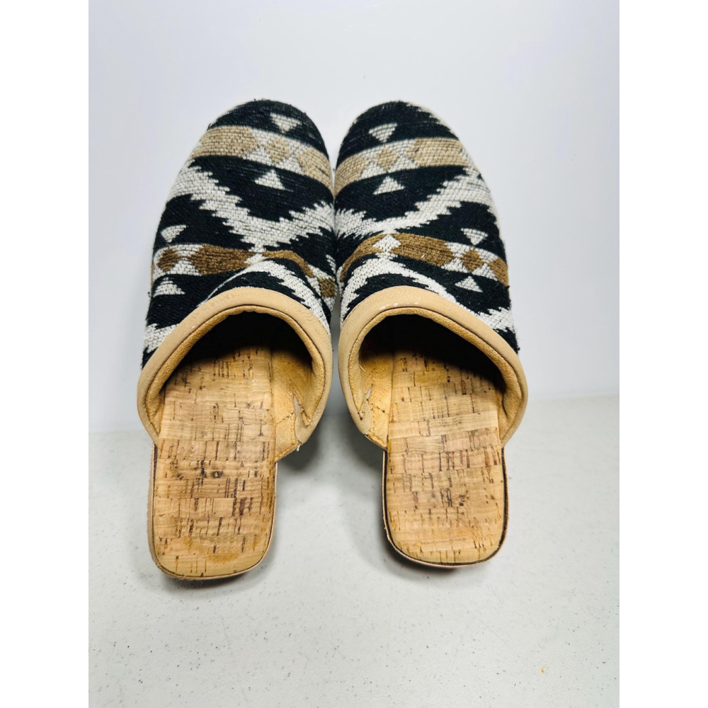 Korks Lori Platform Block Heel Clogs Sz 7 Navy/Br… - image 6